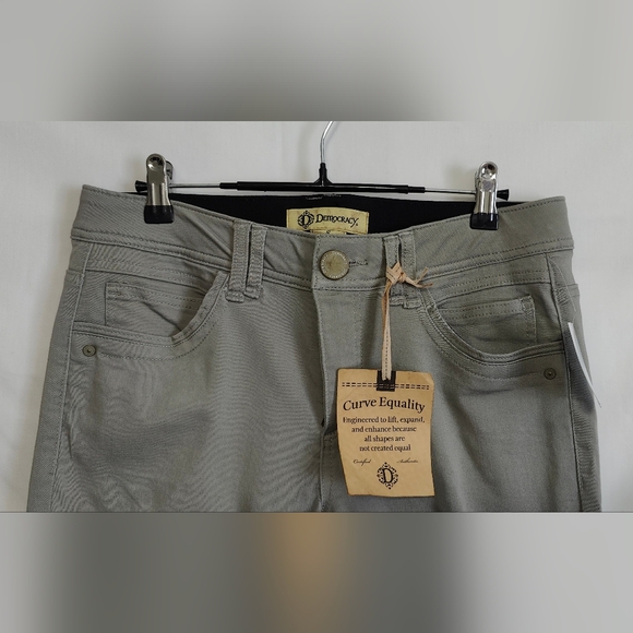 Democracy Ab Technology Women's Jeans - Gray - Size 8 - NWT - Picture 4 of 10